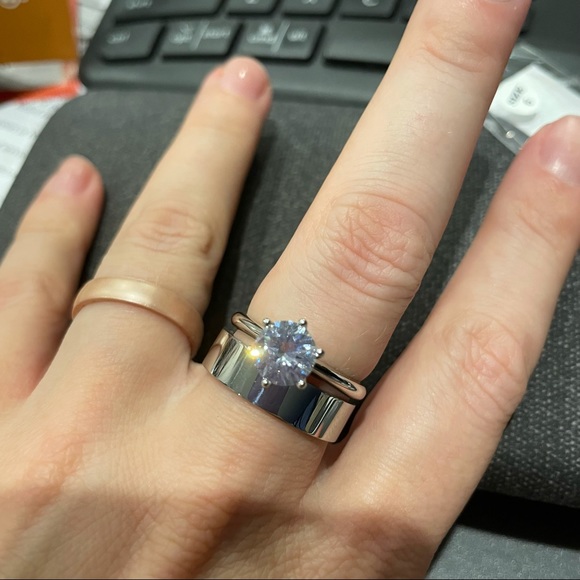 0.5-2Ct VVS CZ Set Wedding Ring 316L Stainless Steel - Picture 9 of 16